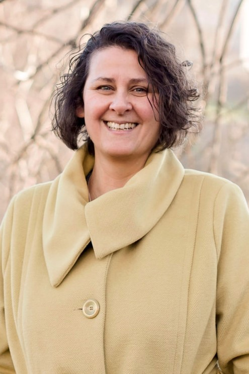 Scottish author Emma Dhesi writes emotional women’s fiction about motherhood and resilience